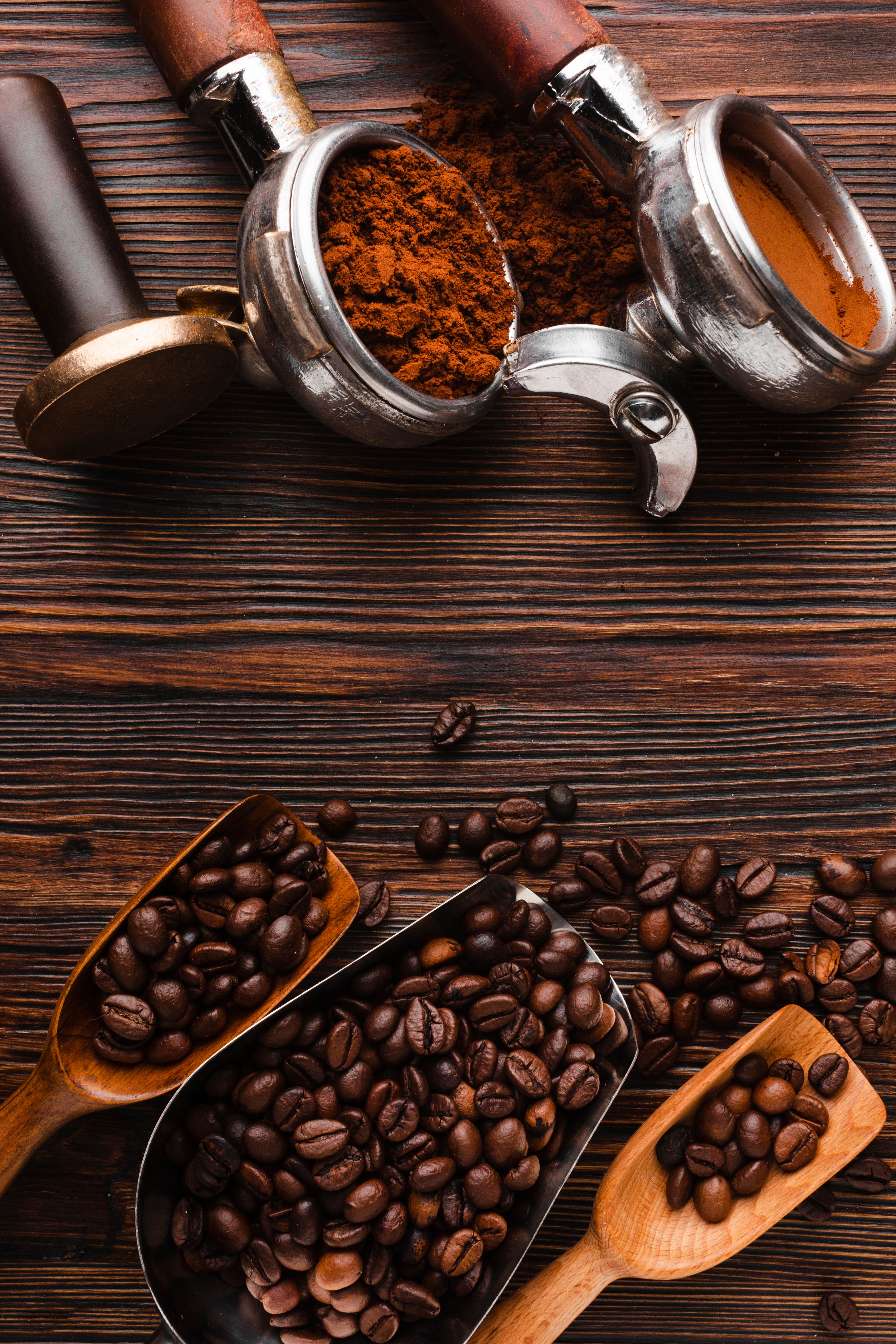 Biji kopi Gayo dengan peralatan seduh